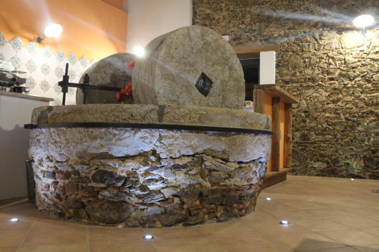 Antico Casale Panzió Gioiosa Marea Kültér fotó